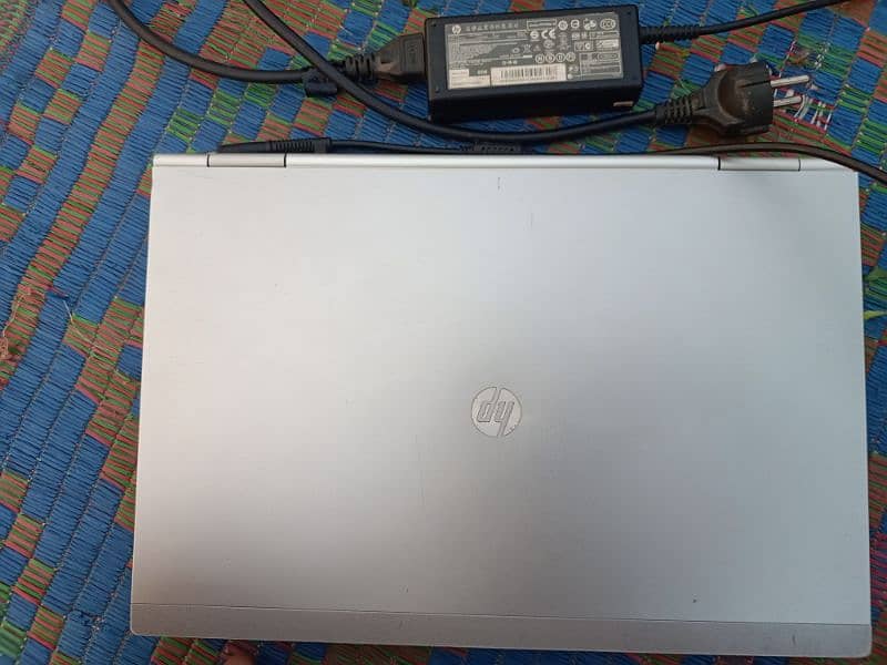 HP Elitebook Laptop Urgent sale 5