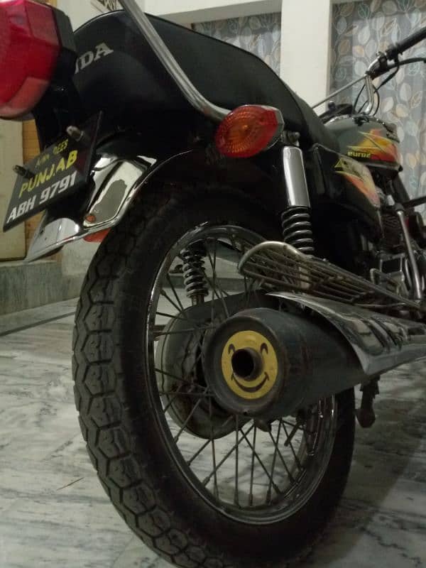 Honda CG 125 20 model for sale condition 10by8.5 1