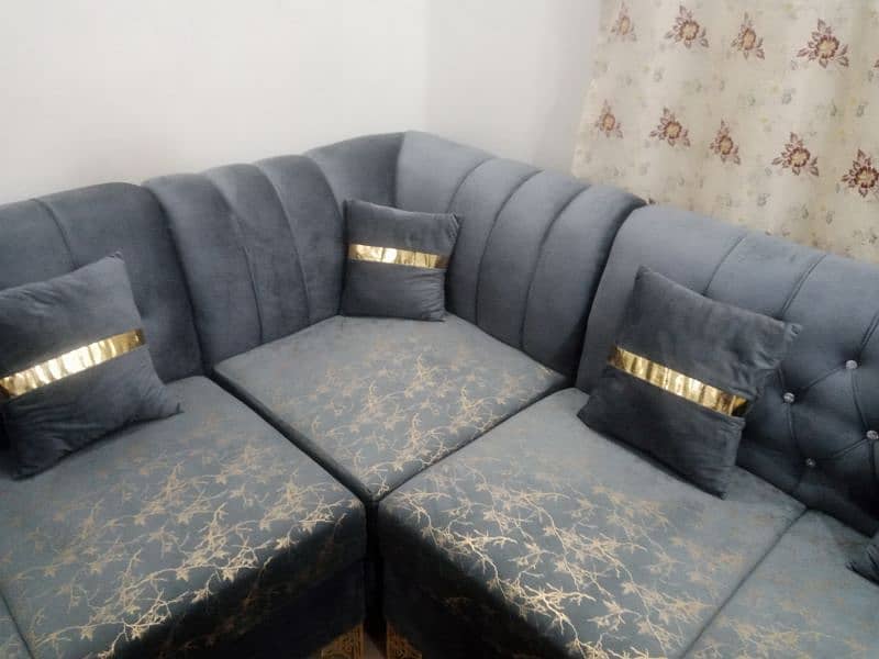 7 seater sofa 3