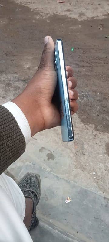 Infinix hot 40i 4