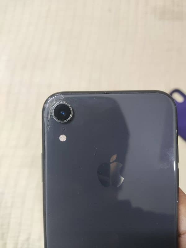 iPhone XR Non PTA 1