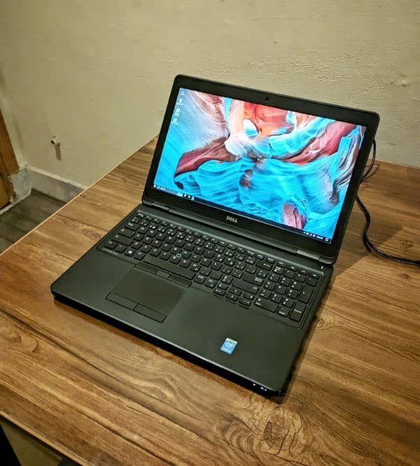 Dell Latitude e5550 Core i5 5th Generation Laptop 8GB RAM 1080p Screen 0