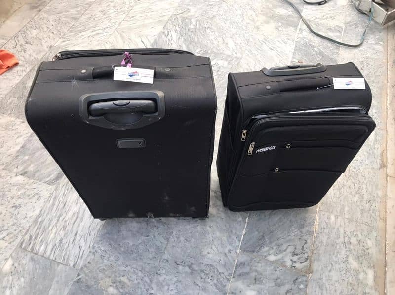 Two piece's of American tourist original brand luggage bags 0