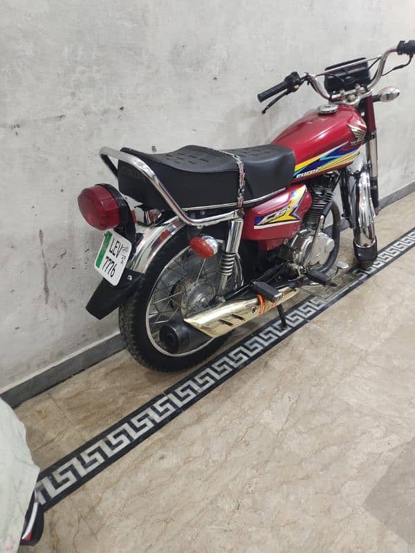 Honda 125 model 2019 brand new condition biomatric avail 03204362065 1