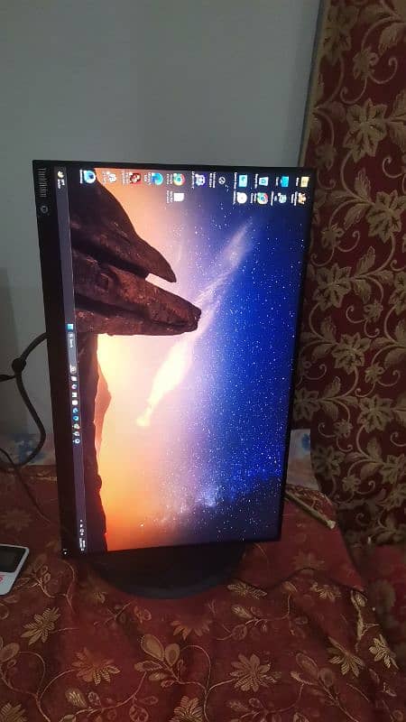 Lenovo Thinkvision 24 inch 2k QHD IPS 75hrtz LED P24q-20 LCD 2