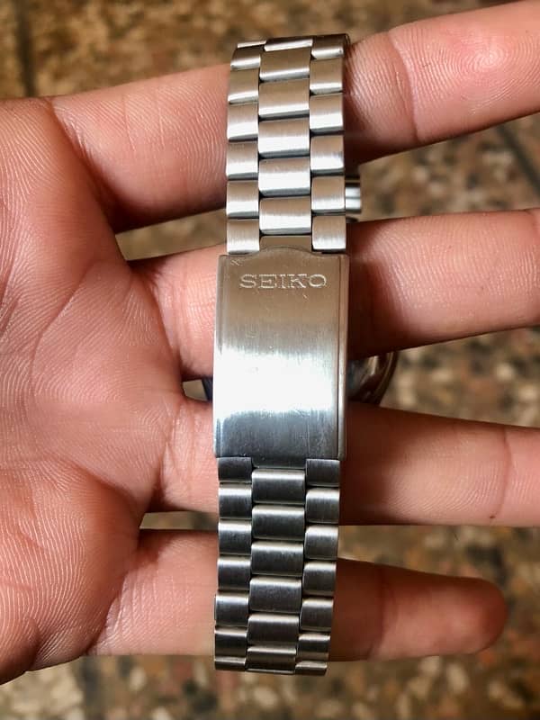 “Seiko 5 automatic watch” 4