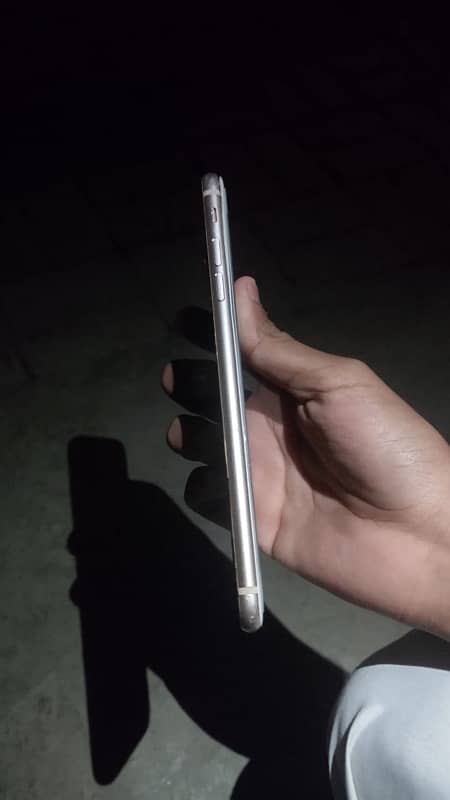 iPhone 8 Plus ha 1 fault ha back ni ha  non pta 5