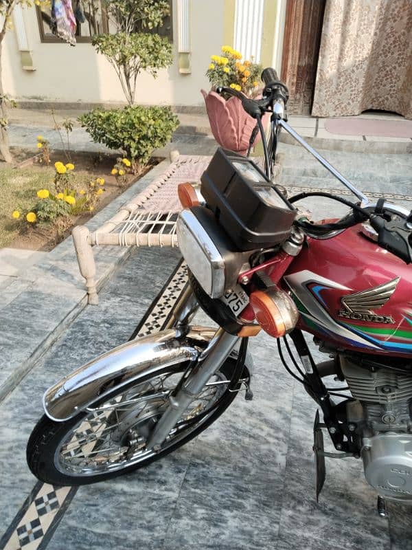 HONDA 125 2022/2023 SELL 1