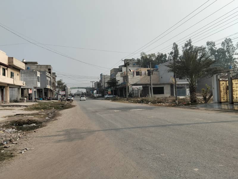 5 Marla plot for sale on ferouzpur road 1