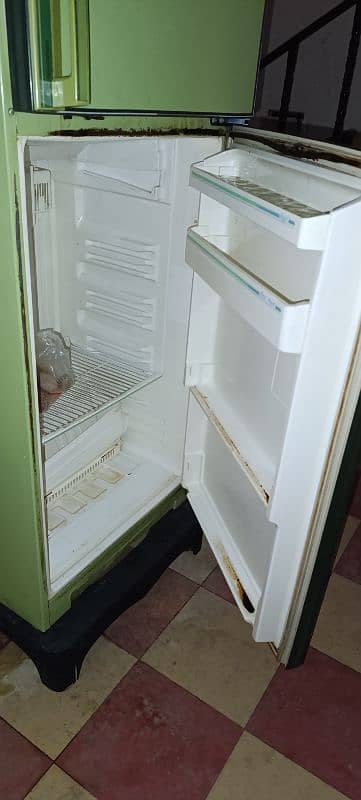 ORIGINAL NATIONAL REFRIGERATOR FOR SALE 2