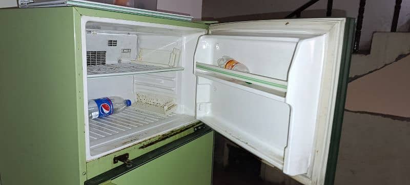 ORIGINAL NATIONAL REFRIGERATOR FOR SALE 3