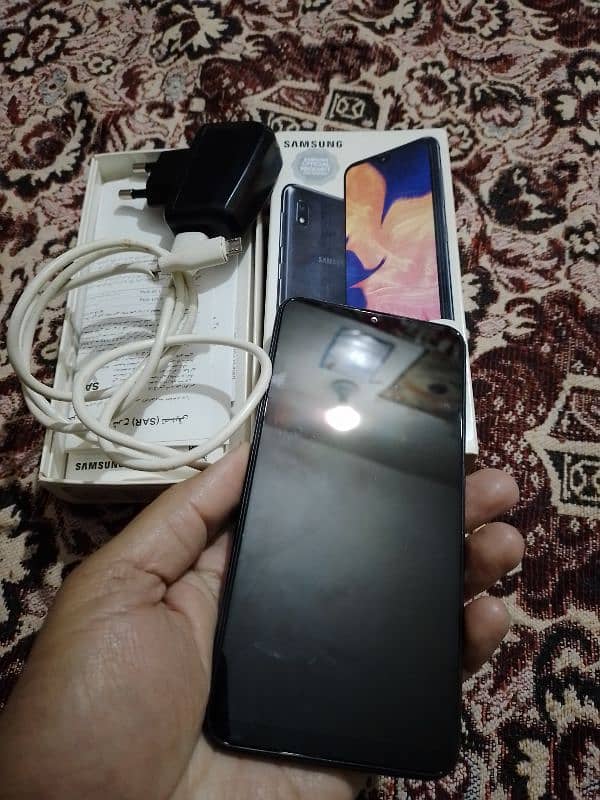 Samsung galaxy A10,full box(0316//58 //59//104 )memry 32gb,urgent sale 2