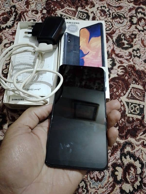 Samsung galaxy A10,full box(0316//58 //59//104 )memry 32gb,urgent sale 3