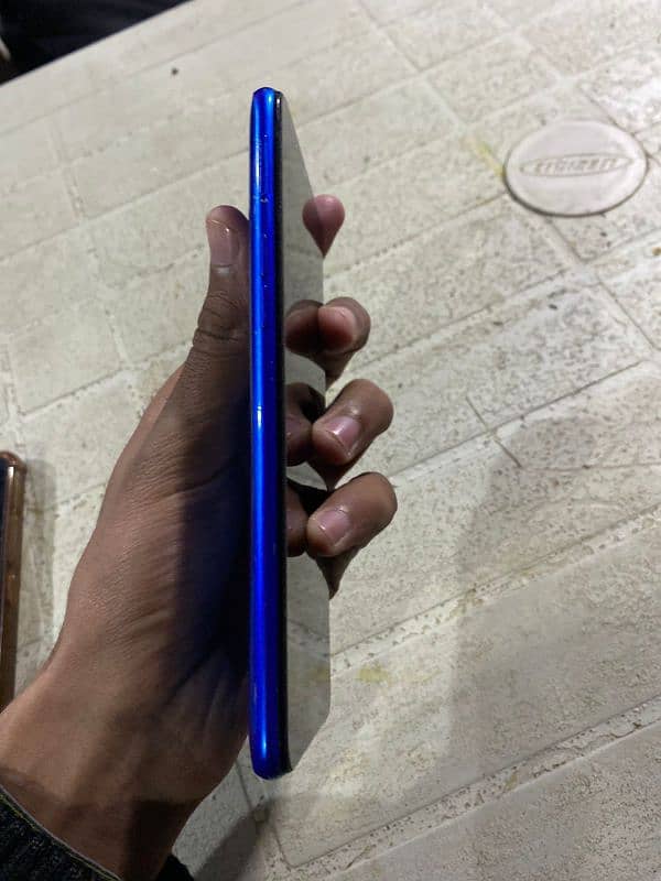 Realme 5 4/64- full ok 5