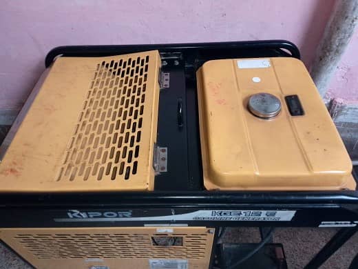 9.5 KVA Generator in running condition Whatsapp 03109541261 15