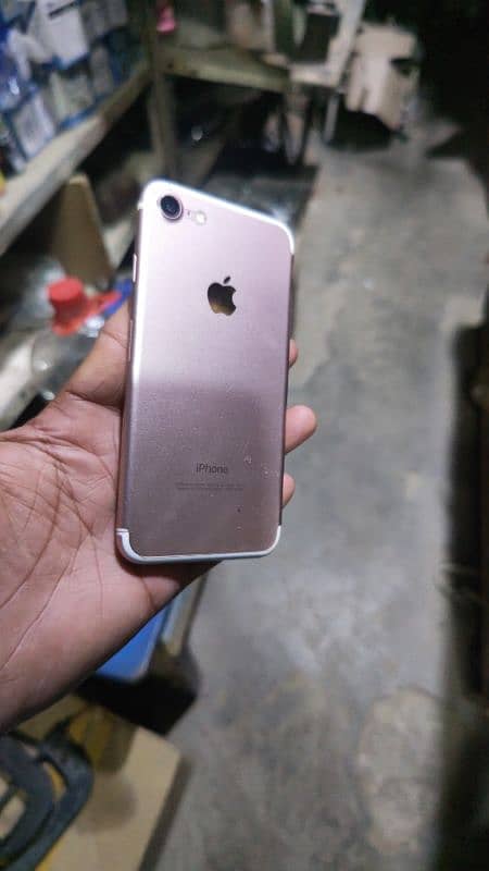 iphone 7 goldan color pta approve 2