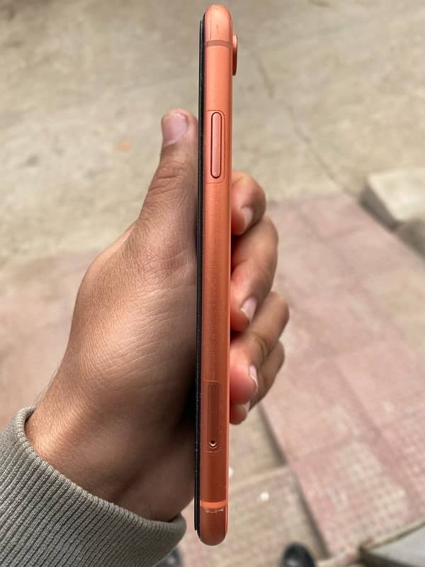 IPhone XR 2