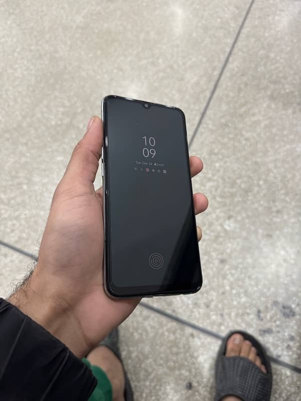 Realme xt 8/128 0