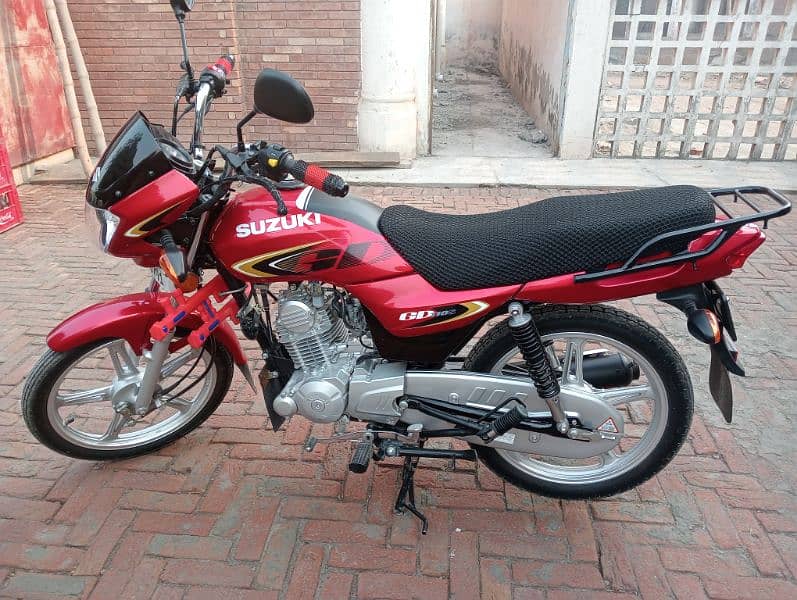 Suzuki 110GD 4