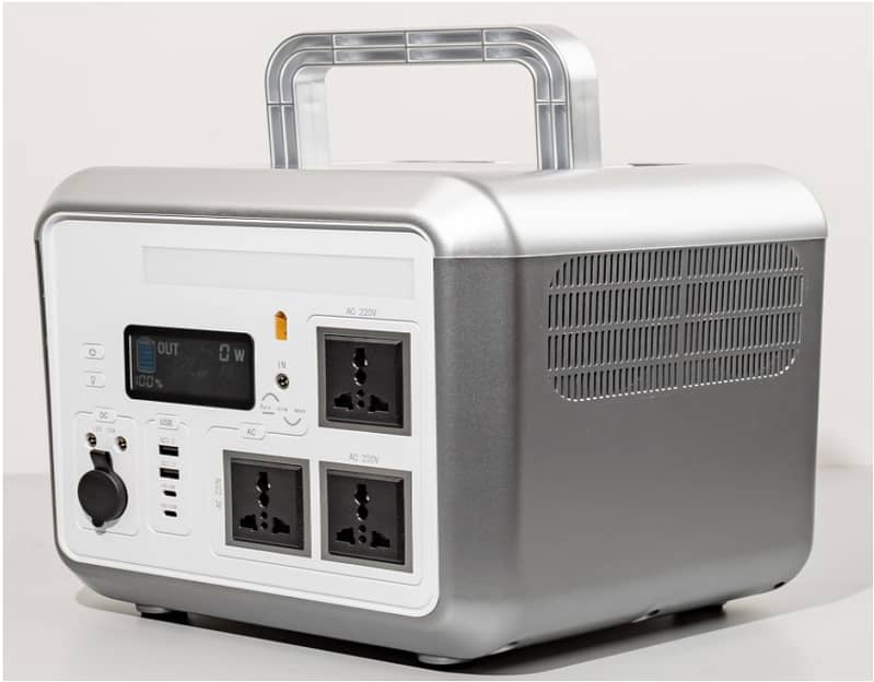 Portable Power Station 3