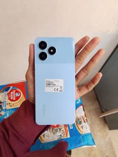 Realme Note 50 Memory 4GB / 64 GB Complete Box charger