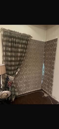 blinds with organza curtains