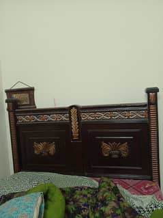 King size bed for sale in pure wood