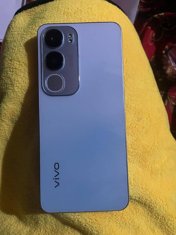 vivo Y19s 6/128 2