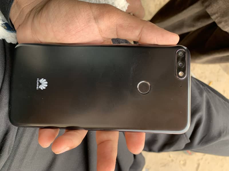 HUAWEI Y7 Prime 2018 3/32 2