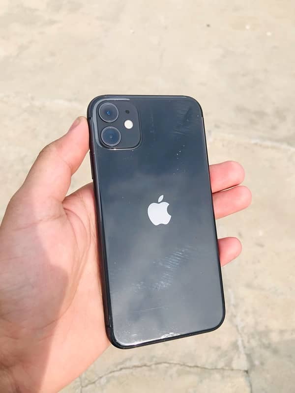 iPhone 11 water peak condition 10 by 10 64 gb 1