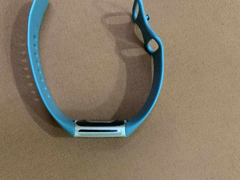 Fitbit smart watch 6