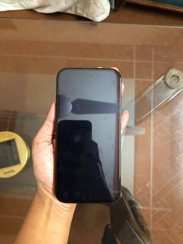 iPhone 15 water sealed 5