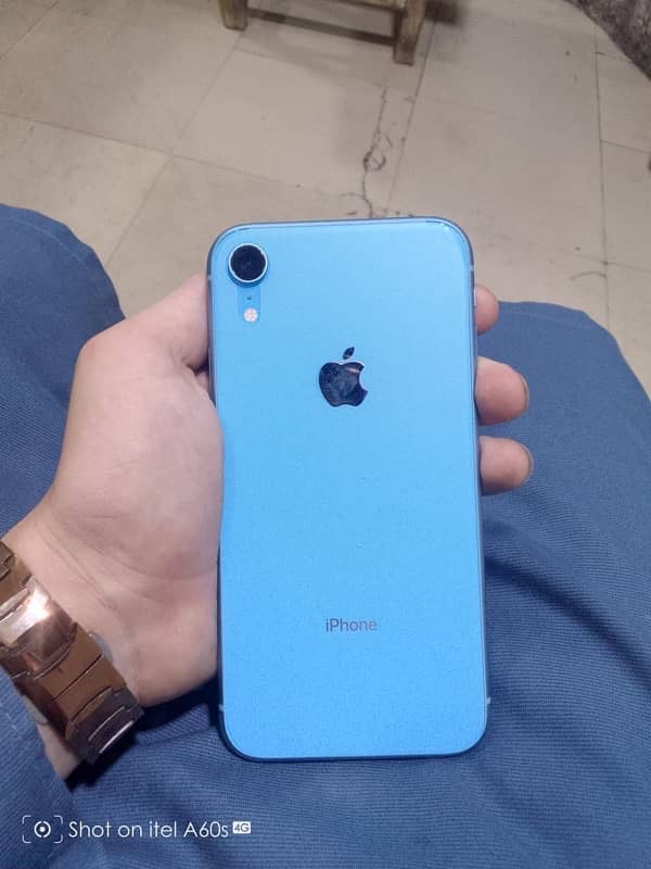 iPhone XR jv  128 jb sky blue colour with box and 3 cover sath gift 4