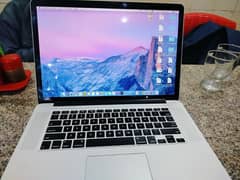 Macbook Pro 2012 Mid Core i7 fore sale