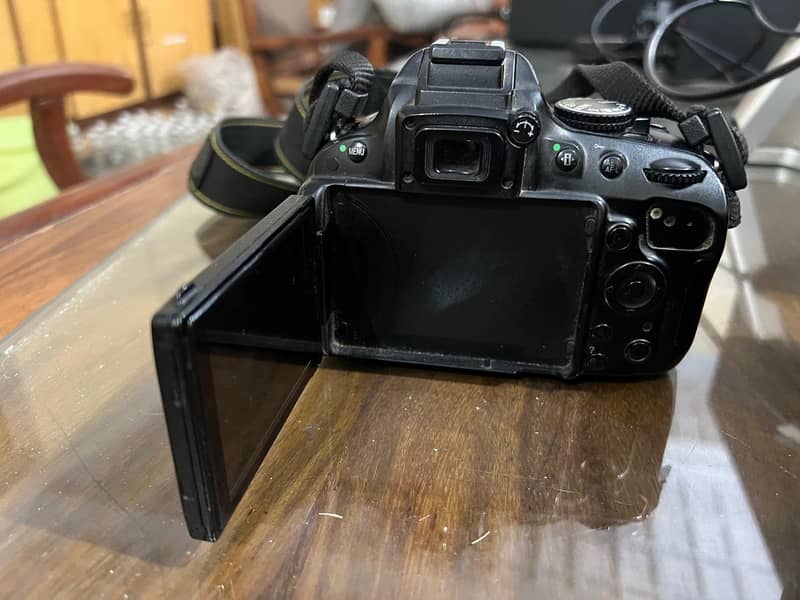 NIKON Digital D5100 with Original Strip 8