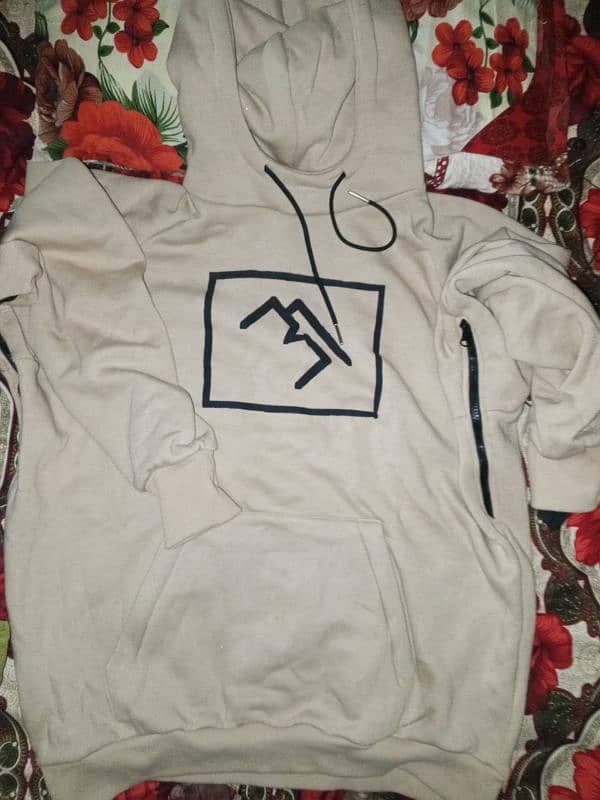 Winter Hoodie For Sale , Very Amazing stuff , Large Size 1