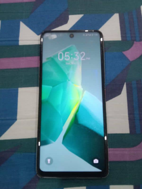 Infinix Hot 30 1