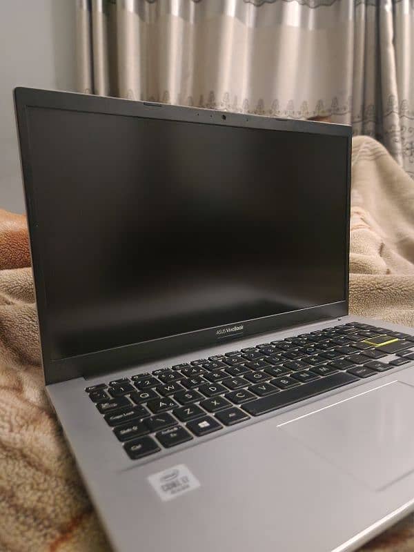 Asus Vivobook 3