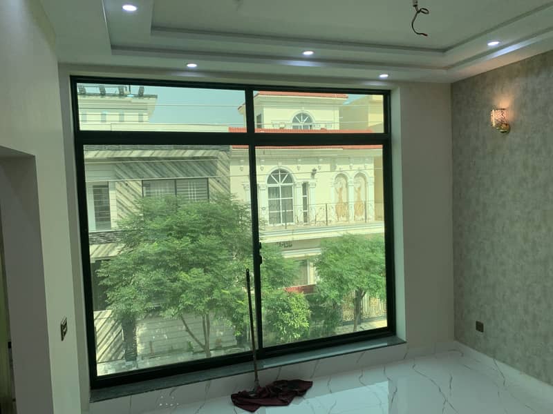 5 MARLA BRAND NEW HOUSE IS AVAILABLE FOR SALE IN DHA 11 RAHBAR PHASE 2 23