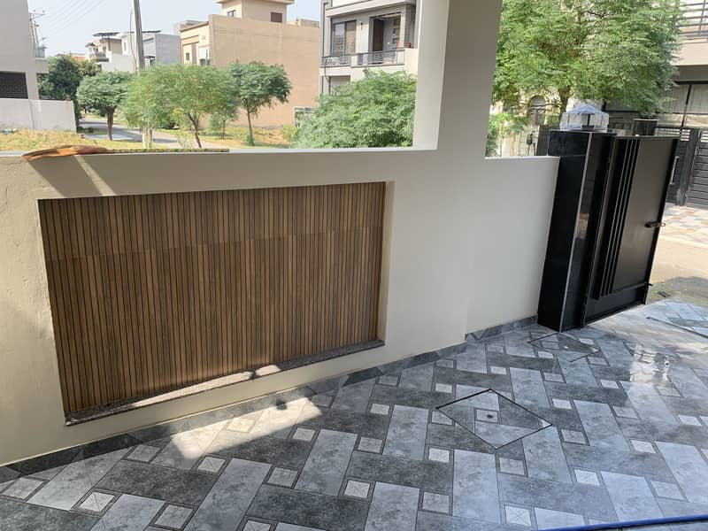 5 MARLA BRAND NEW HOUSE IS AVAILABLE FOR SALE IN DHA 11 RAHBAR PHASE 2 43