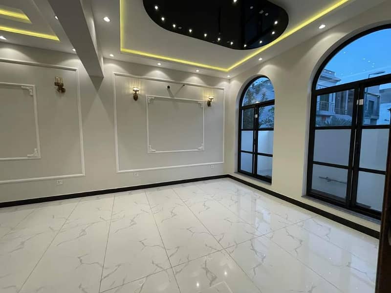 5 Marla Worth Seeing House On Top Location For Rent In DHA Phase 5 Lahore 5