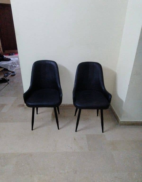 Office furniture for sale good condtion 2