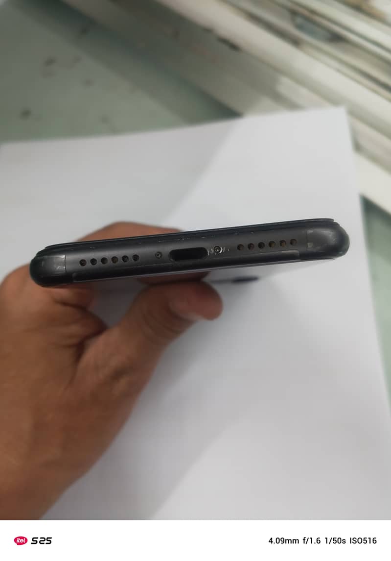 Apple iPhone 11 64gb factry unlock seald exchange possible 3