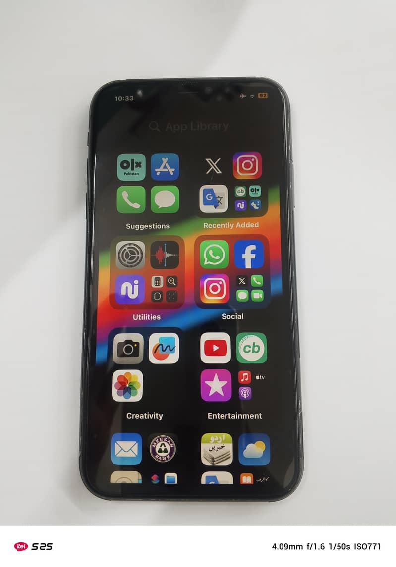 Apple iPhone 11 64gb factry unlock seald exchange possible 9