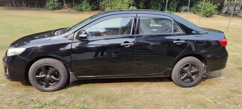 Toyota Corolla GLI 2013 2