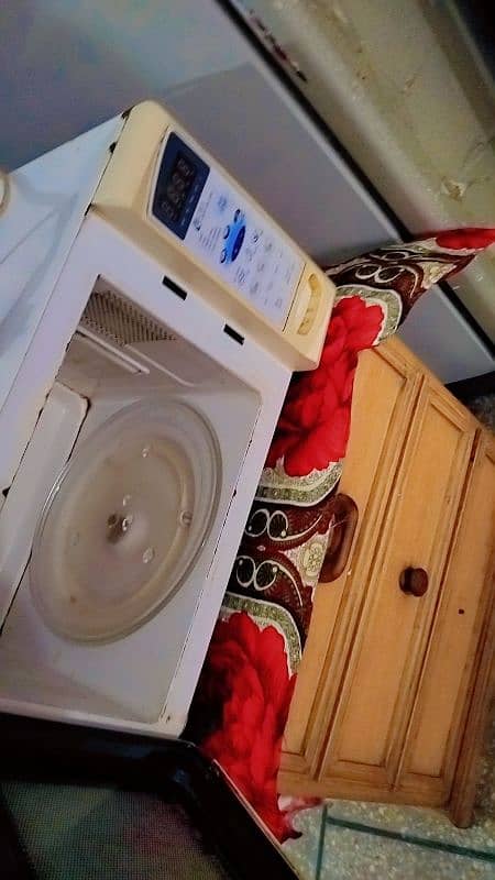 Dawlance microwave oven for sale 2