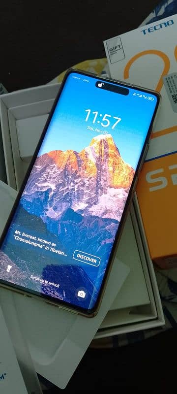 Tecno spark 20 pro plus new set few months used only 0