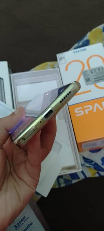 Tecno spark 20 pro plus new set few months used only 9