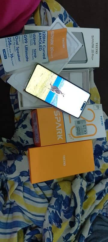 Tecno spark 20 pro plus new set few months used only 10