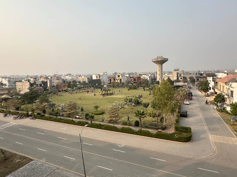 5.5 Marla Corner Plot For Sale Lahore 1